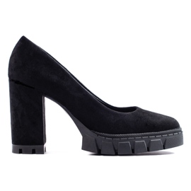 Décolleté da donna in camoscio nero con tacco alto