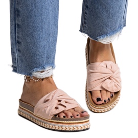 Massicce pantofole rosa con suola decorativa Nibalie