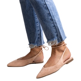 Ballerine beige stringate Leaia con tacco aperto