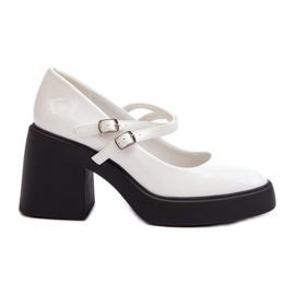 Décolleté in vernice bianca con tacchi grossi di Halmina bianco