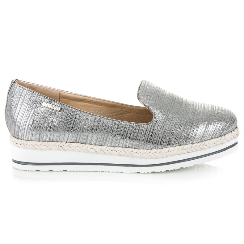 Vices Lordsy sulla piattaforma grigio