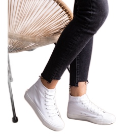 Sneakers alte bianche di Raffie bianca