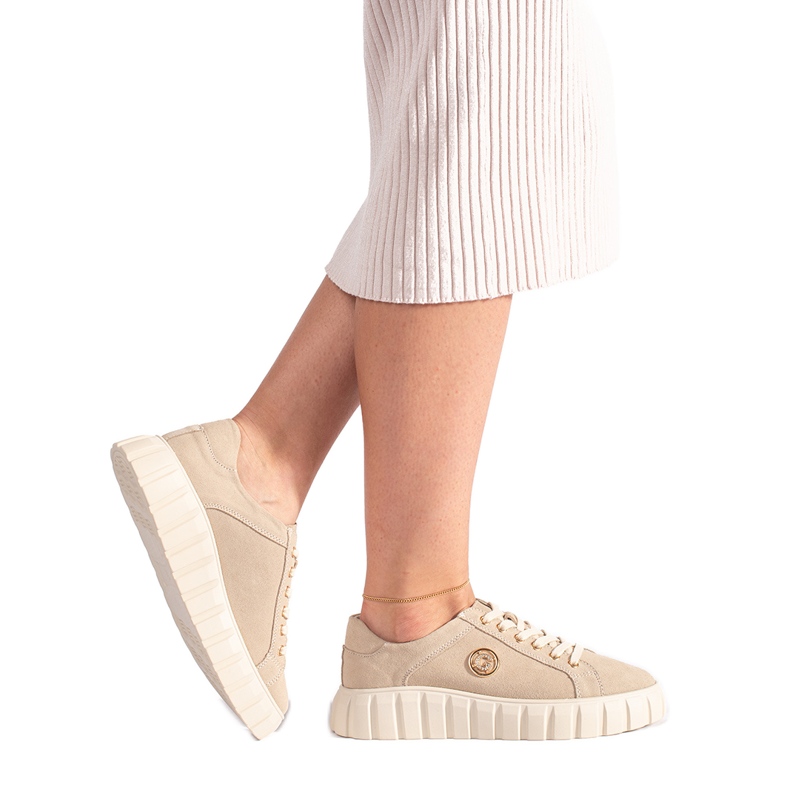 Scarpe platform beige chiaro realizzate in pelle scamosciata