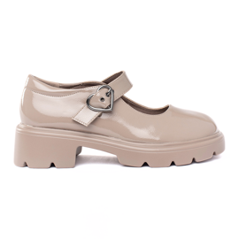 Mocassini beige in vernice con suola spessa