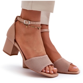 Sandali Da Donna Su Un Tacco Alto, Beige