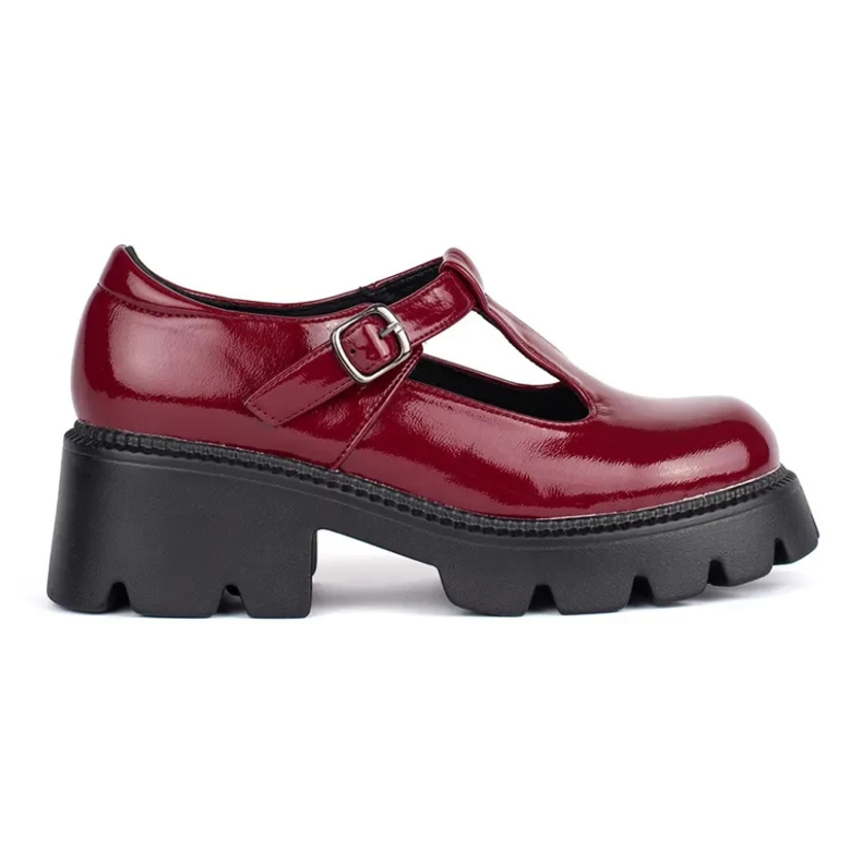 Scarpe da donna in vernice bordeaux con plateau rosso