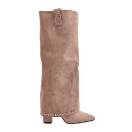 Stivali da donna Kaithena beige con tomaia risvoltata su tacco alto