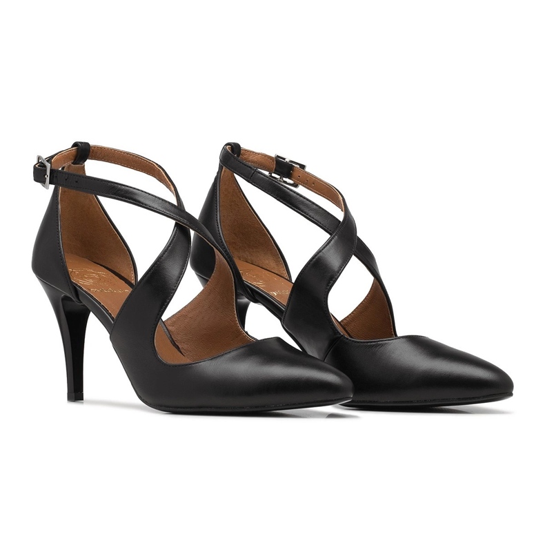 BUTDAM Scarpe da ballo Xena nere con punta appuntita e cinturini nero