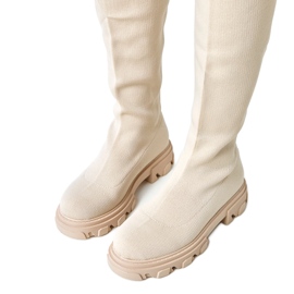 Stivali lunghi in tessuto beige sulla piattaforma Athira