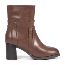 Stivaletti da donna in pelle marrone di Sergio Leone