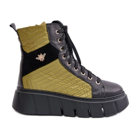 Stivaletti in pelle sulla piattaforma Maciejka 06751-01 Nero