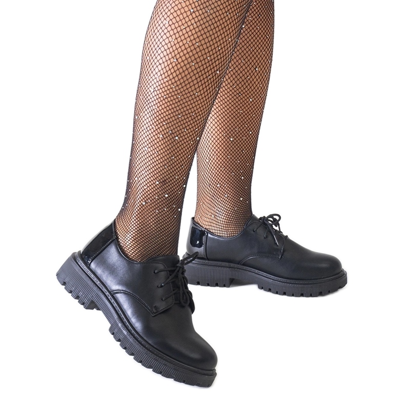 Scarpe casual stringate nere realizzate in ecopelle Kalila nero
