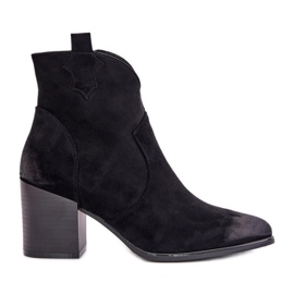 Stivali da cowboy con tacco alto, imbottiti in eco-camoscio Vinceza 58345, nero