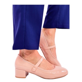 Ballerine con tacco alto in vernice color carne beige