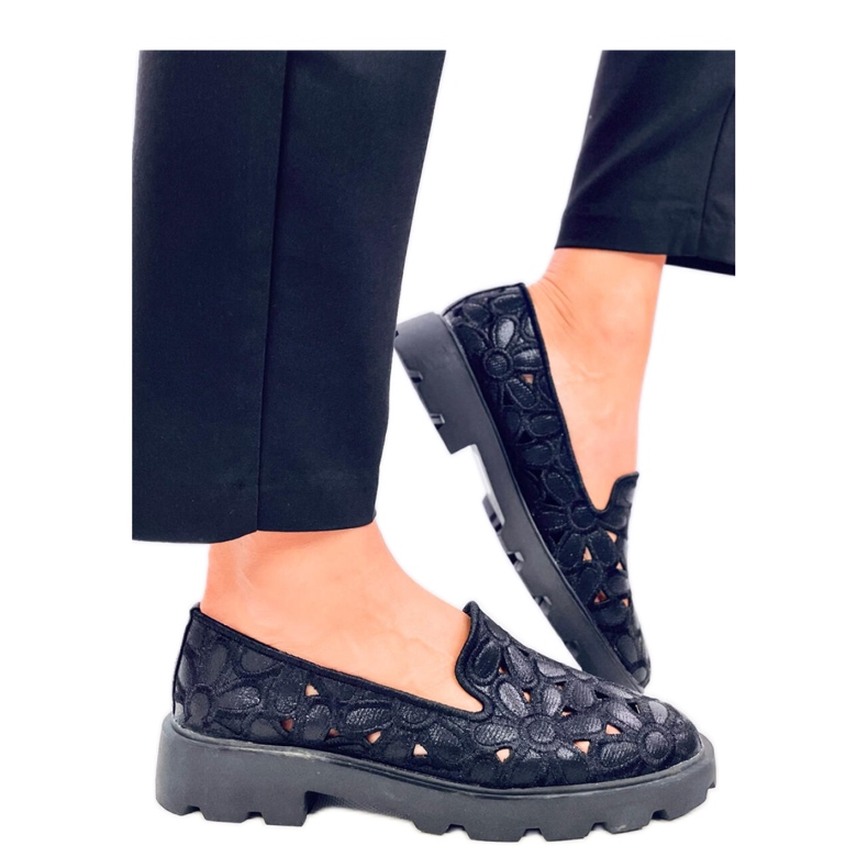 Mocassini neri traforati nero