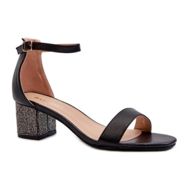 Step in style Sandali Modello Wiatalia 8338-257 Nero - Entra con stile