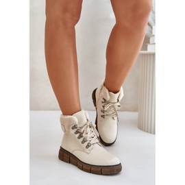 Step in style Trappers Modello Mevanisa 24BT02-7973 Beige - Entra con stile