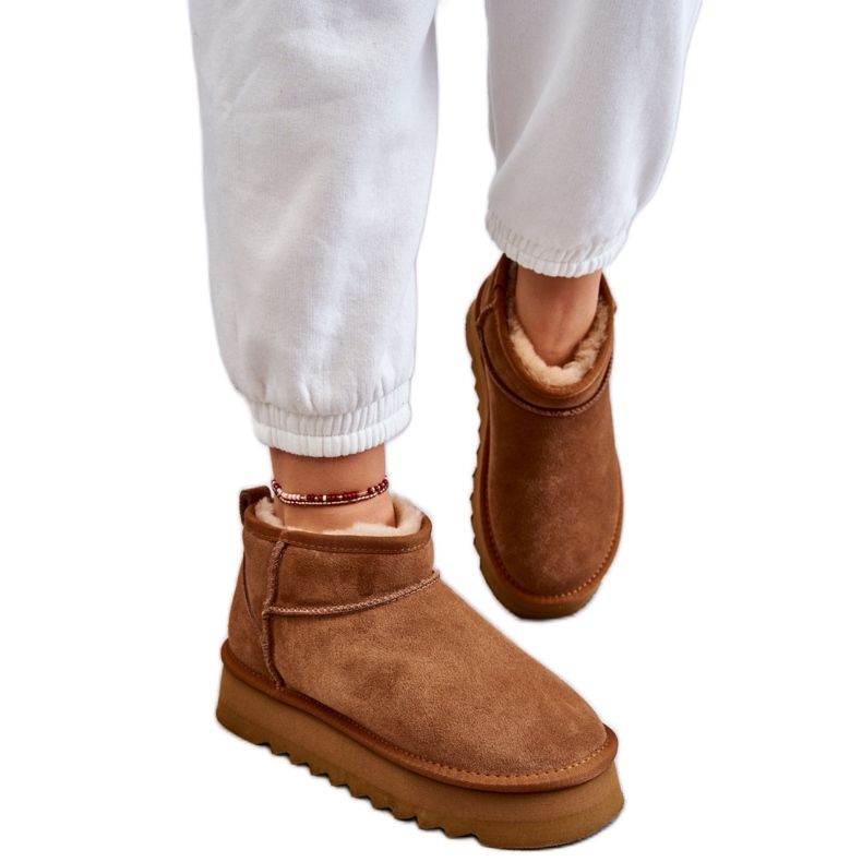 Doposci da donna in camoscio color cammello beige