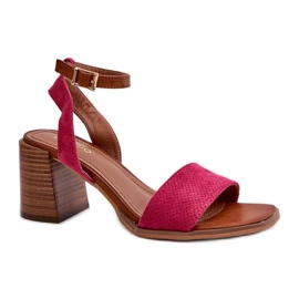 Sandali da donna realizzati in eco-camoscio 24SD35-7082, colore rosa