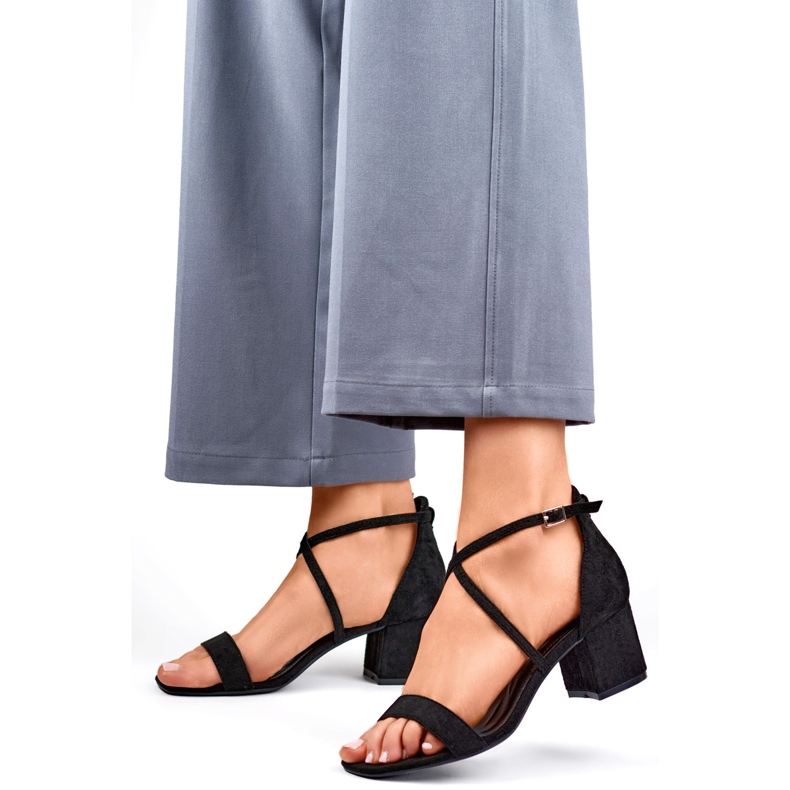 Sandali da donna su blocco 6895B, neri nero