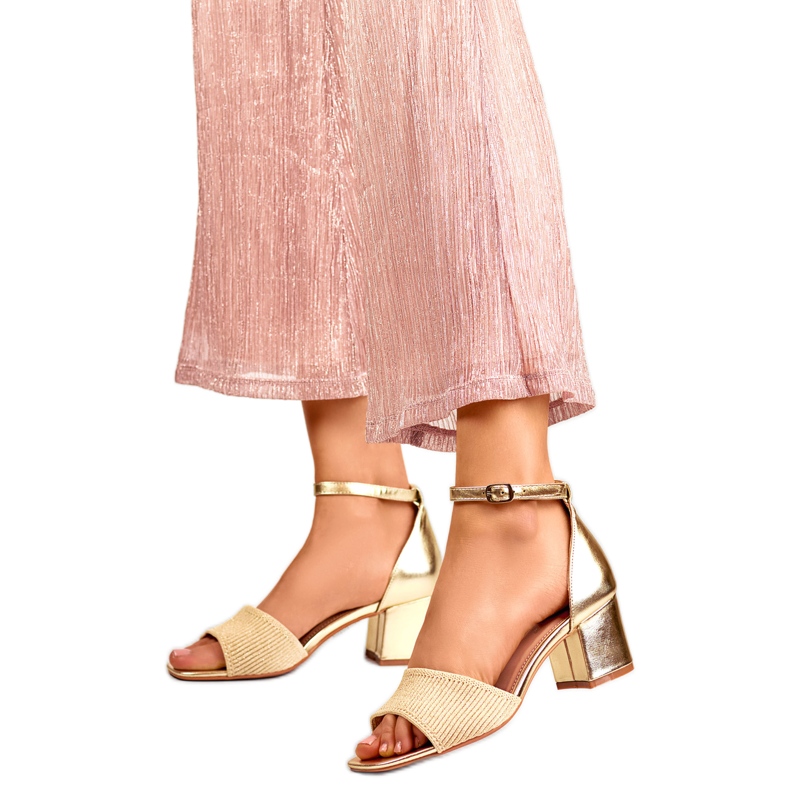 Sandali da donna 8738GO beige