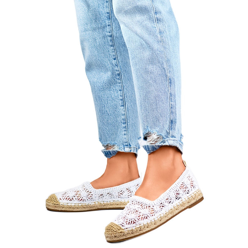 Espadrillas traforate da donna 77-528W bianca