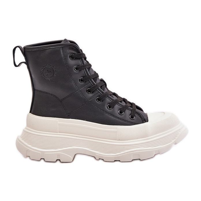 Sneakers isolate in pelle su un'enorme piattaforma Big Star OO274A599 Nero