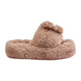 Pantofole in pelliccia da donna beige con orsacchiotto Romania