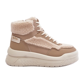 Sneakers da donna con plateau e pelliccia di montone Lee Cooper LCJ-24-47-3146 Beige