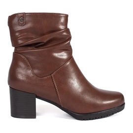 Stivaletti da donna in pelle marrone con tomaia arricciata di Sergio Leone