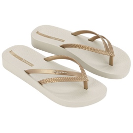 Infradito Ipanema Bossa Soft V Fem 82840-AQ441 d'oro