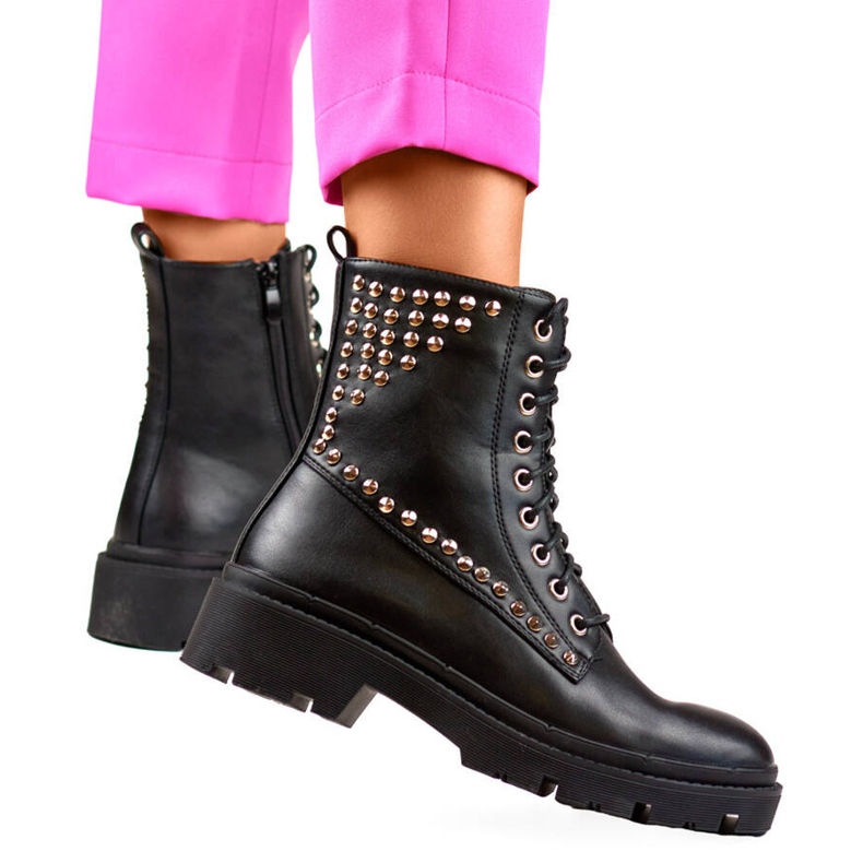 Stivali rock da donna con rivetti, neri CH2320B nero