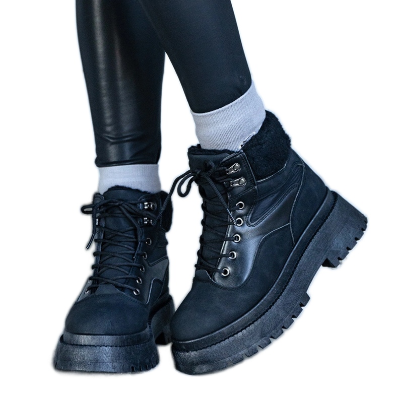 Sneakers nere con suola spessa e pelliccia Best nero