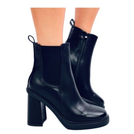 Stivali Jodhpur con tacco alto nero