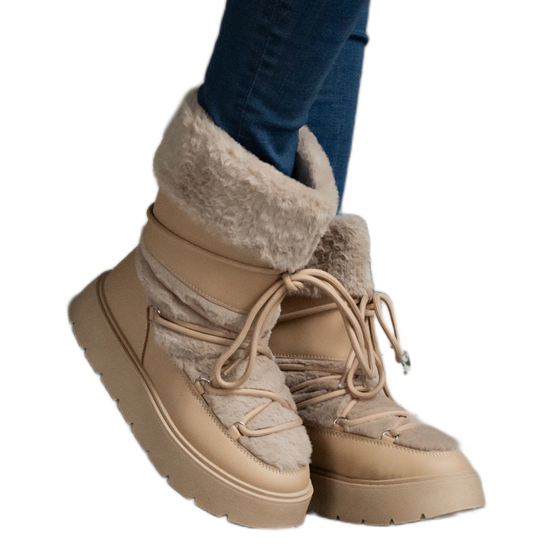 Doposci slip-on da donna isolanti beige decorati con pelliccia