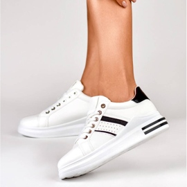 Scarpe sportive da donna, sneakers con plateau, bianche AD-732W/B bianca