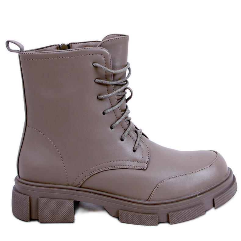 Stivali stringati, isolati con pelliccia verde