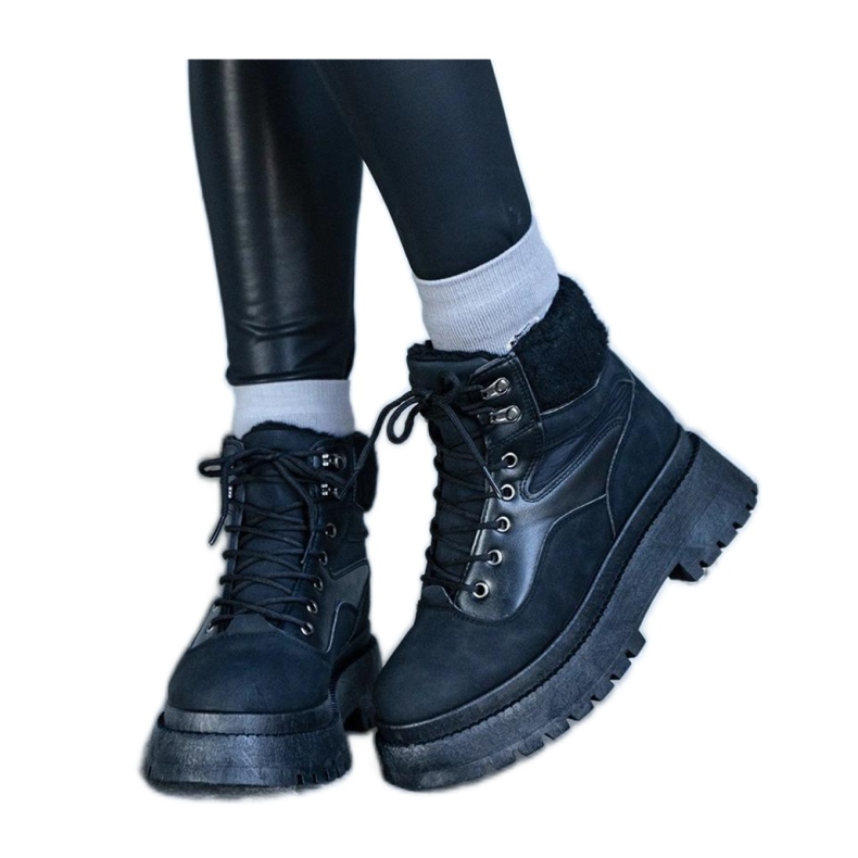 Scarpe da ginnastica nere con suola spessa e pelliccia di Best - Solea nero