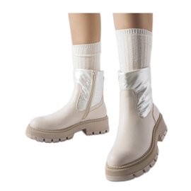 Stivaletti beige con tomaia decorativa di Garrett - Solea