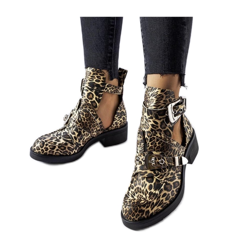 Stivali con intagli leopardati nero