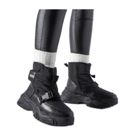 Doposci isolanti neri con velcro nero