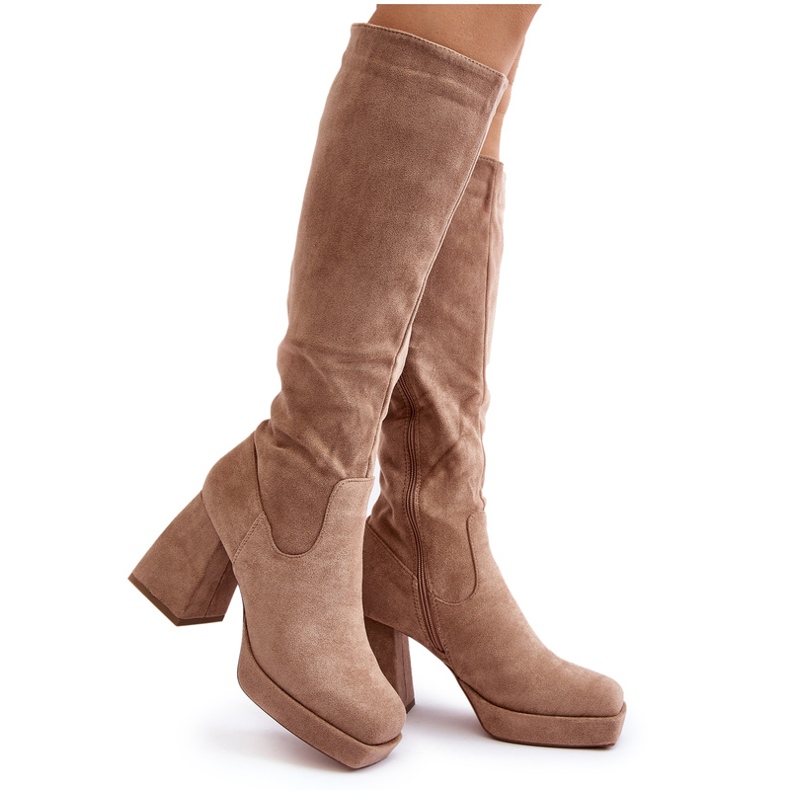Ideal Shoes Stivali isolanti beige da donna