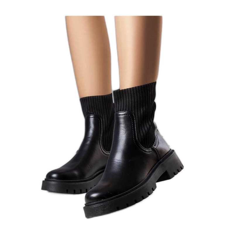 Stivali neri isolati nero