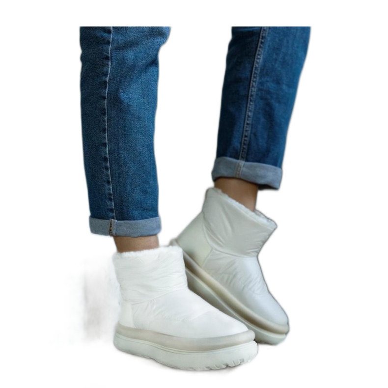Caldi stivali da neve beige con plateau