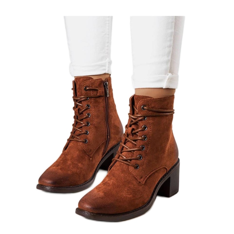 Stivaletti stringati marroni marrone