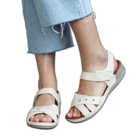 Sandali beige con plateau