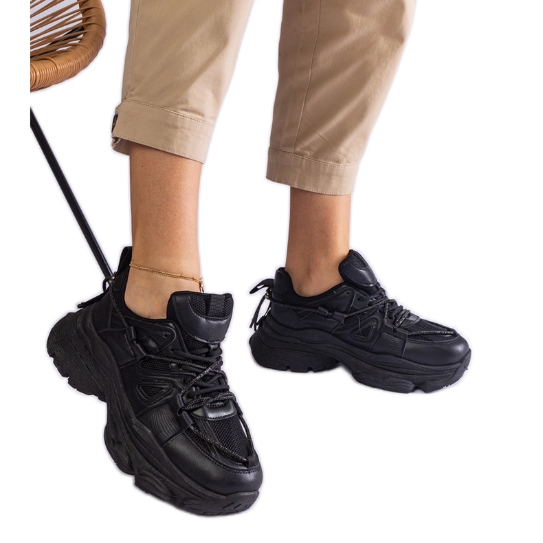Sneakers sportive da donna nere nero