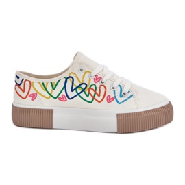 Sneaker femminili nei cuori bianchi bianco