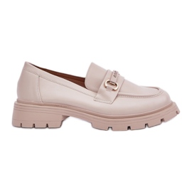 Mocassini da donna classici con beige in pelle ecota con un ornamento
