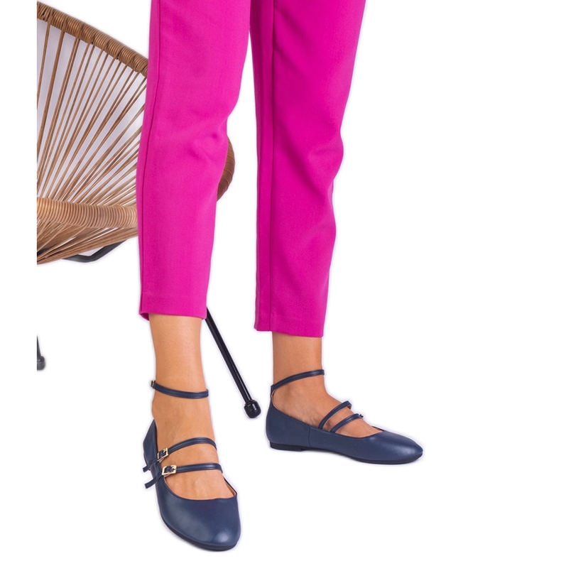 Ballerine blu navy realizzate in ecologio con fibbie